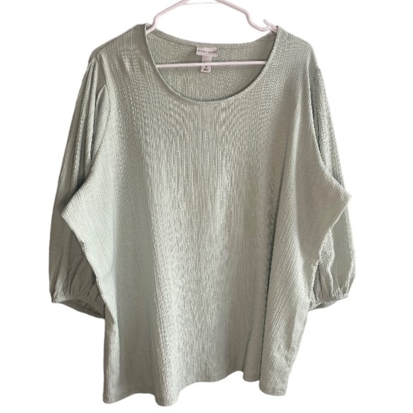 AVA&VIV mint green aqua top // 1X - Picture 1 of 3